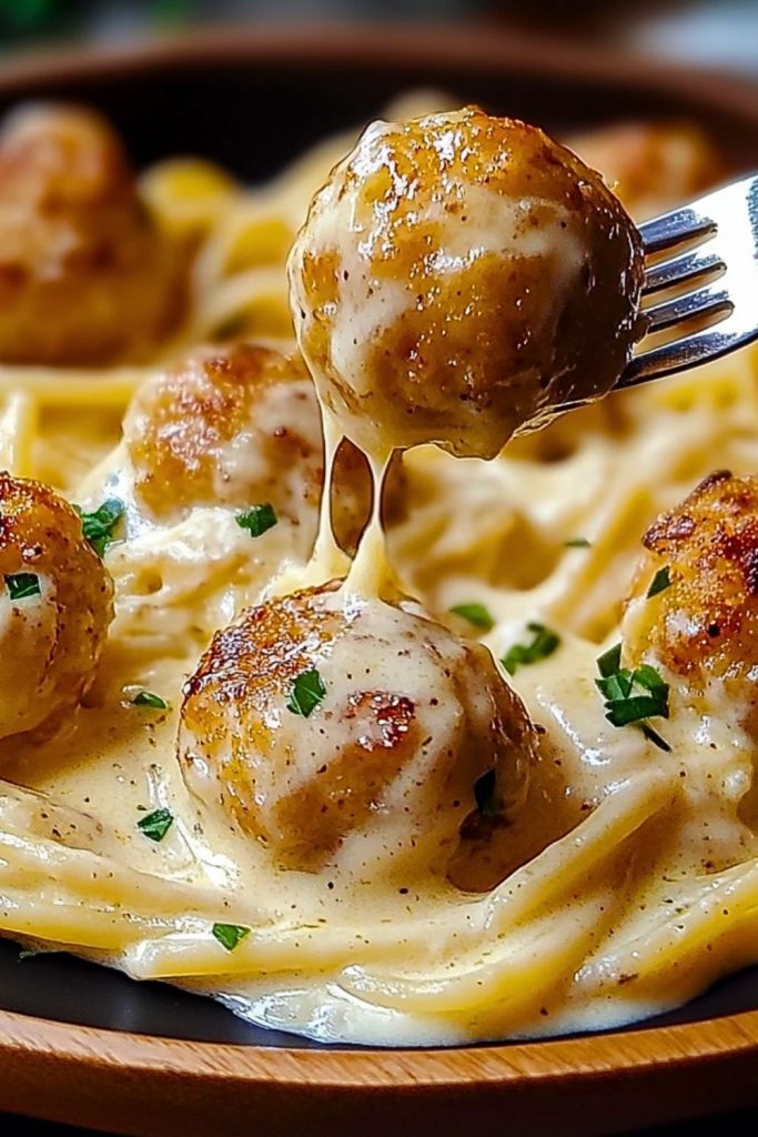 Garlic Butter Chicken Balls + Creamy Parmesan Pasta Garlic Butter Chicken Balls + Creamy Parmesan Pasta