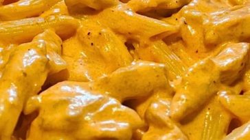 One-Pot Smoky Chipotle Cheesy Chicken Pasta