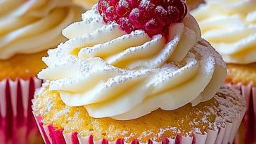 Heavenly Raspberry Cheesecake Cupcakes