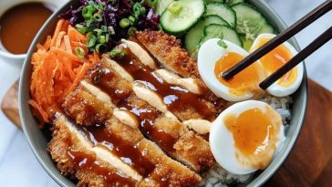Japanese Katsu Bowls with Tonkatsu Sauce