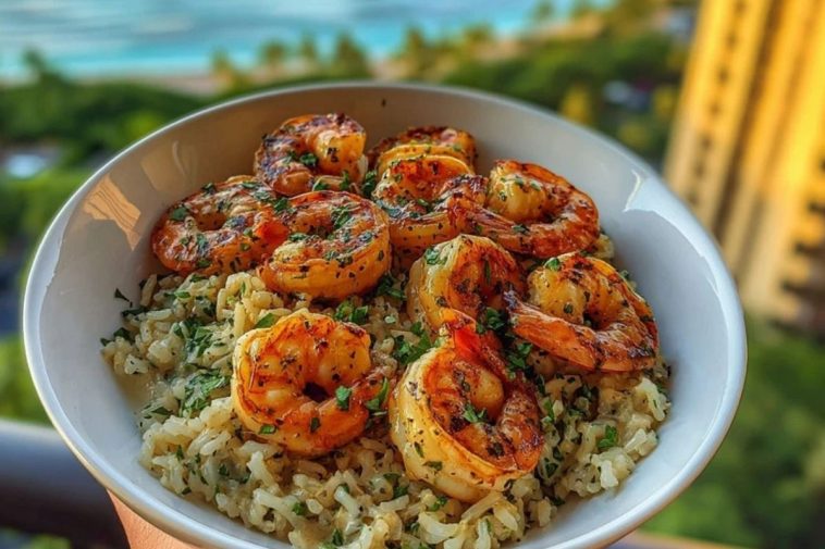 Creamy Garlic Butter Shrimp Bowl with Herb Rice
