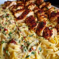 Creamy Mozzarella Chicken Linguine in Garlic Cajun Butter