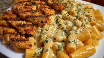 Spicy Cajun Chicken Rigatoni in Creamy Mozzarella Alfredo