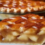 Apple Pie with a Unique Crust