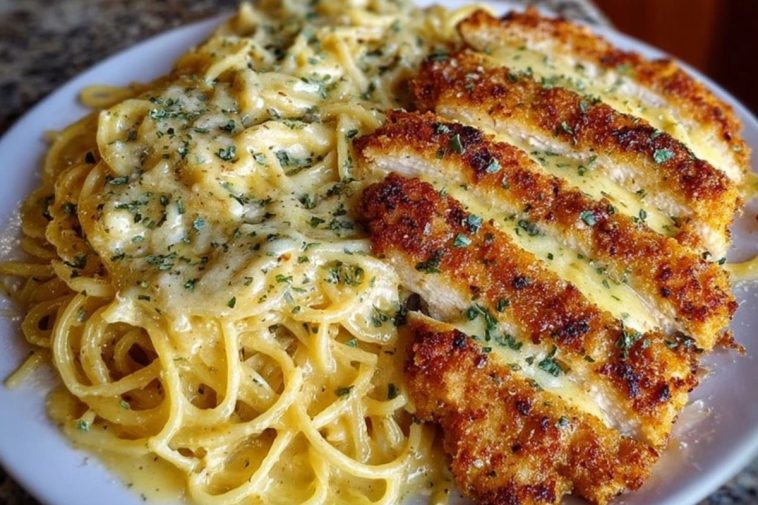 Chicken Smothered in Cheesy Alfredo Three-Cheese Spaghetti Sauce