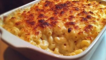 Classic Macaroni and Cheese