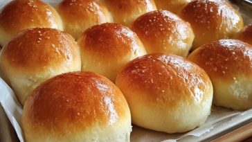 Fluffy Bread Rolls for Any Occasion