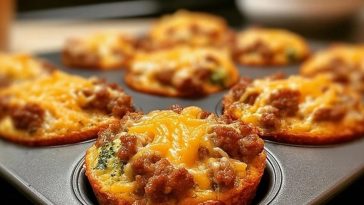 Sausage Muffins with Bisquick