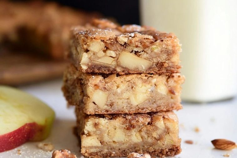 Apple Brownies