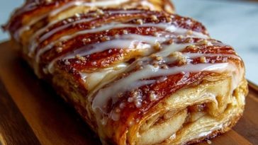 Cozy Apple Kringle with Vanilla Glaze