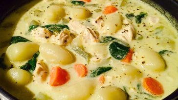 Creamy Chicken Gnocchi Soup
