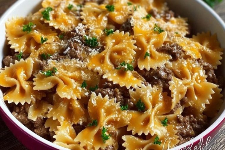 Garlic Butter Beef & Cheesy Bowtie Pasta