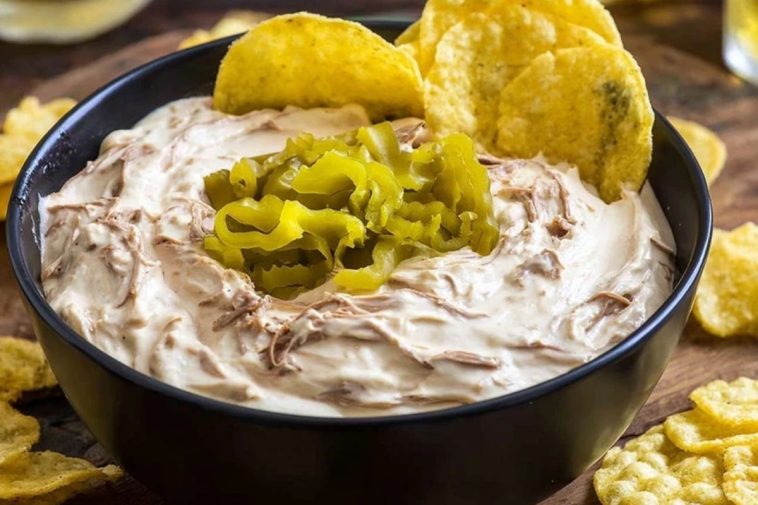 Mississippi Pot Roast Dip