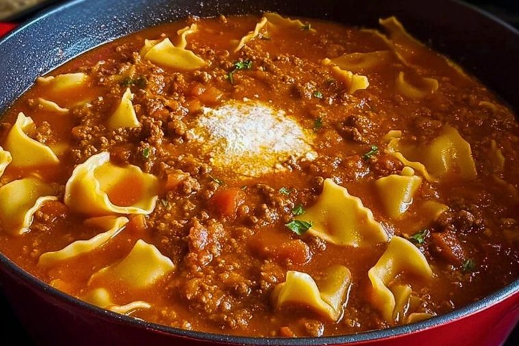 One Pot Lasagna Soup Recipe