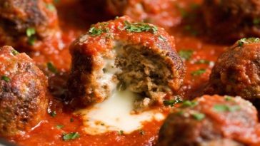 Stuffed Meatballs with Mozzarella Cheese