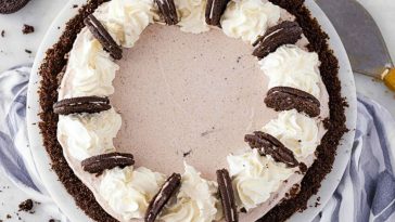 No Bake Oreo Pudding Pie