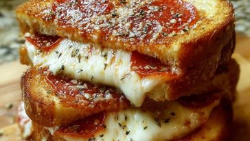 Pizza Grilled Cheese Sandwiches