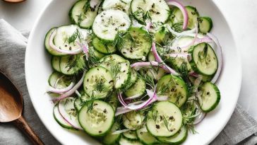 Easy Cucumber Salad