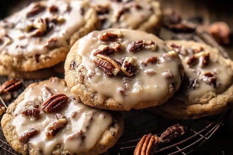 Frosted Butter Pecan Cookies