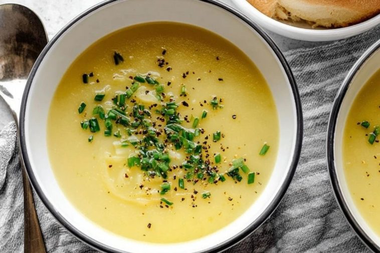 Simple Potato Leek Soup