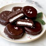 Quick 20-Minute Peppermint Patties