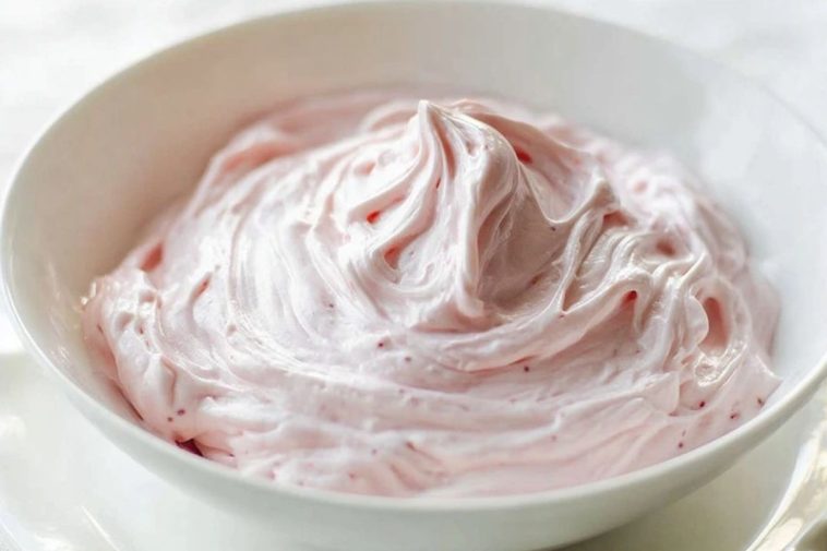 Strawberry Marshmallow Frosting