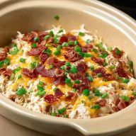 Mouthwatering Slow Cooker Crack Chicken