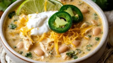 Creamy White Chicken Chili
