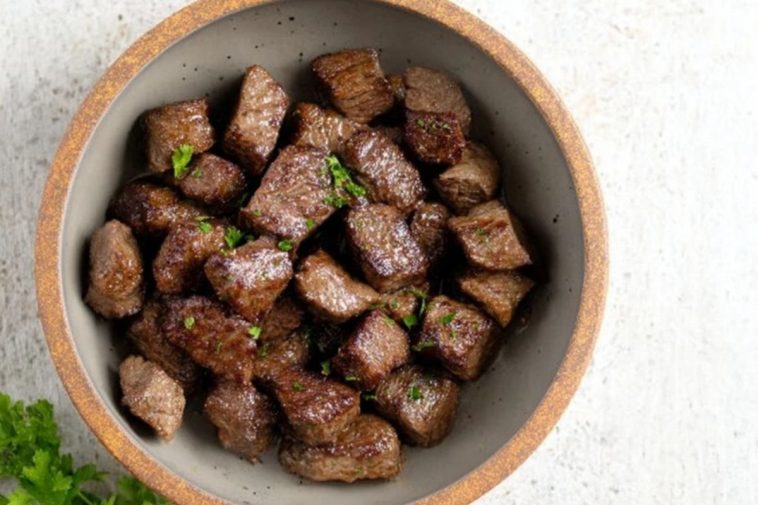 Delicious Crockpot Steak Bites