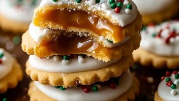 Irresistible Caramel Ritz Cracker Christmas Cookies