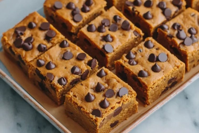 Pumpkin Chocolate Chip Bars