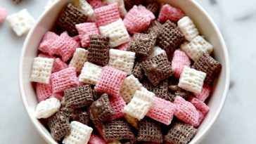 Sweet & Easy Neapolitan Puppy Chow Snack Mix