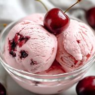 Healthy Cherry Greek Frozen Yogurt